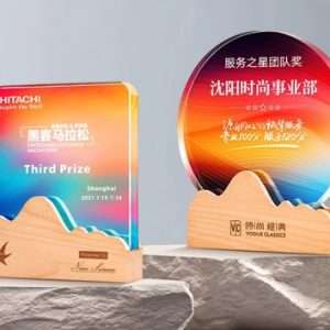 Kỷ Niệm Chương – Cúp Pha Lê Chân Đế Gỗ KN47